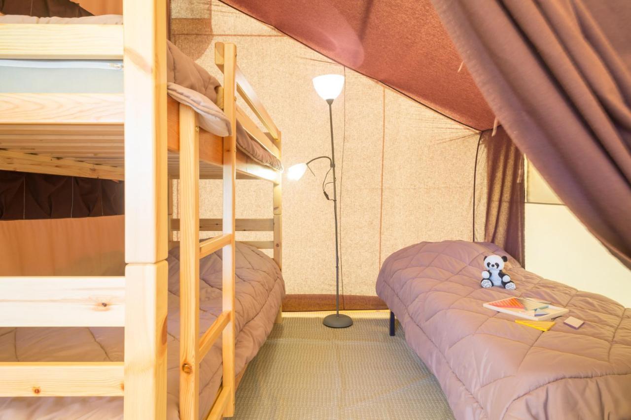 Camping Les Princes D'Orange Hotel Orpierre Exterior foto